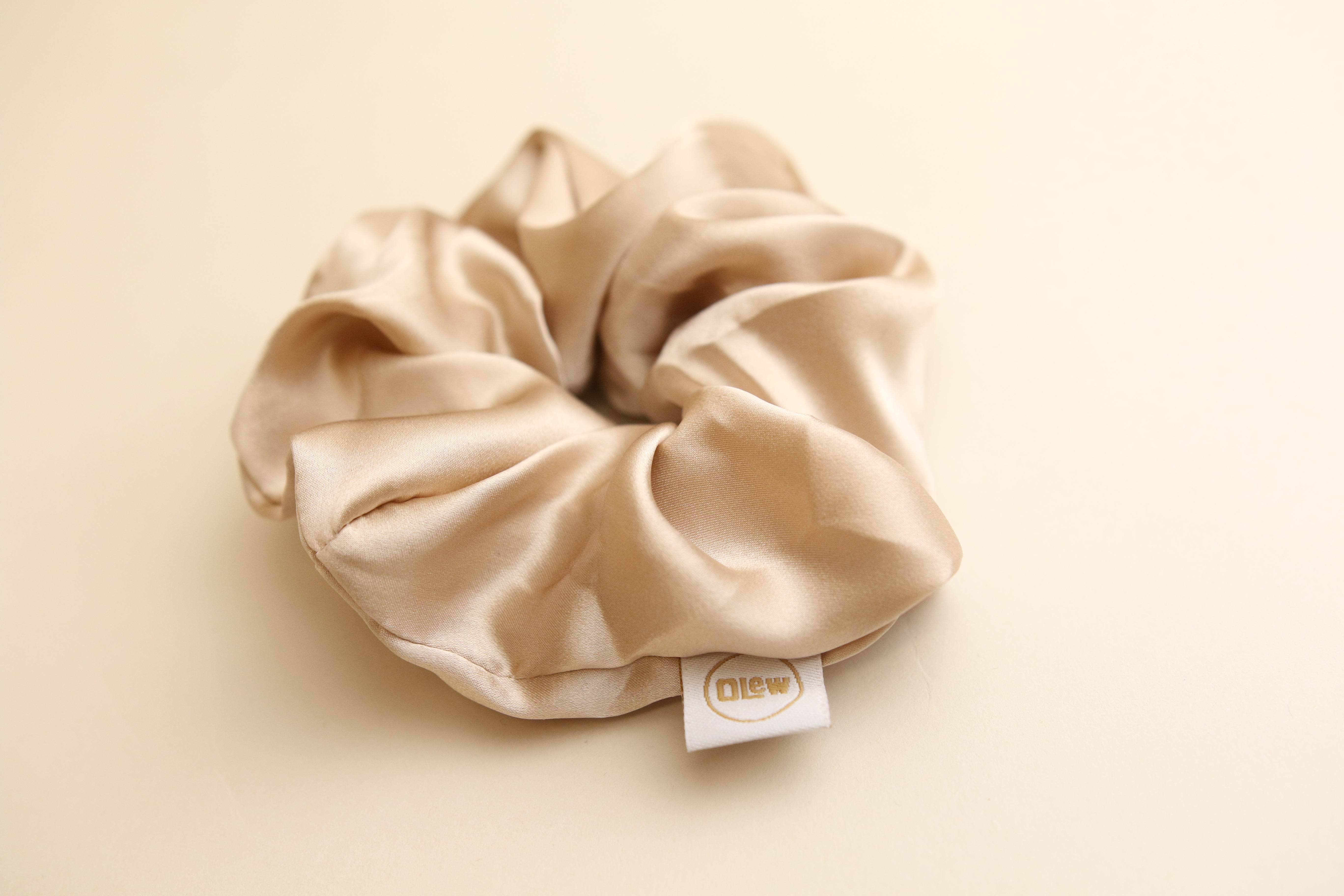 Olew Silk Scrunchie